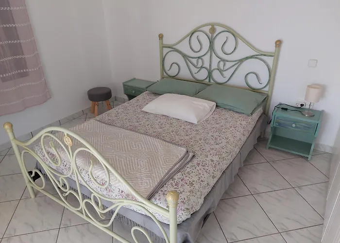 Marilena Apartments Plataria